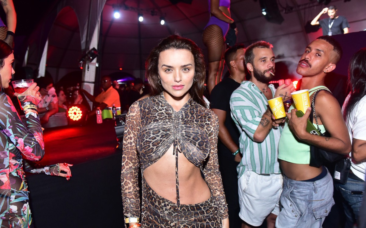 Ex-BBB Rafa Kalimann