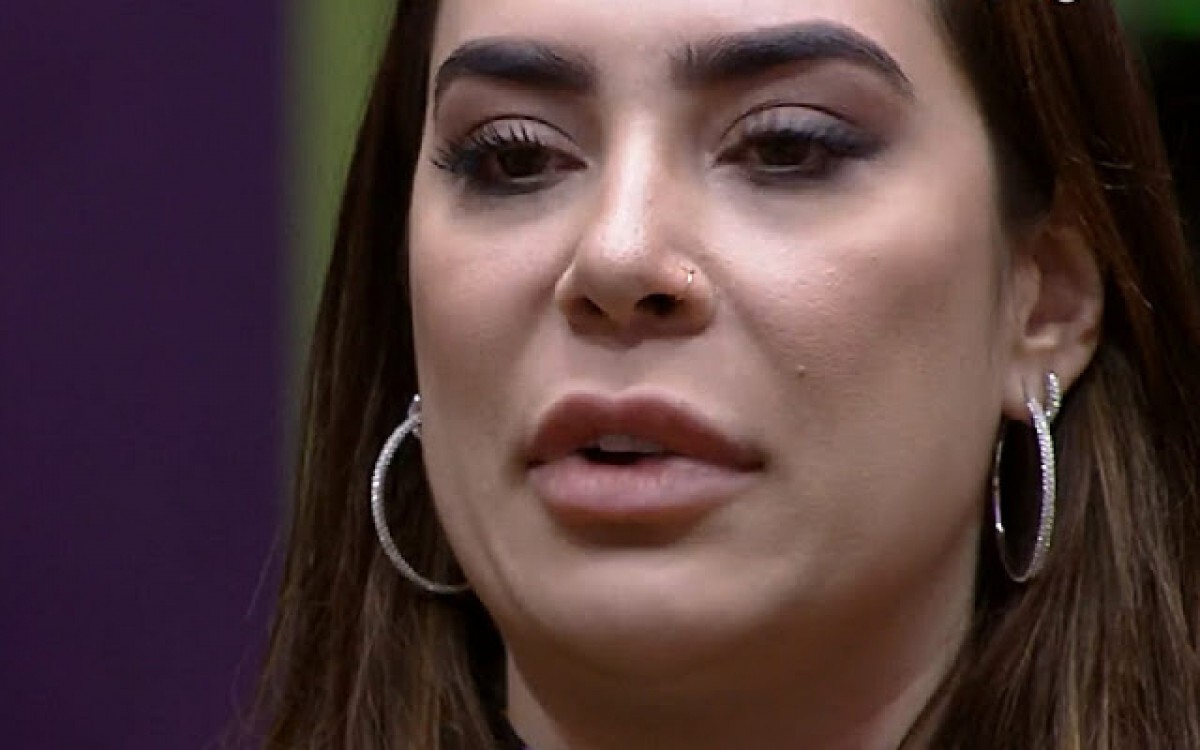 Naiara Azevedo   - Reprodu&ccedil;&atilde;o