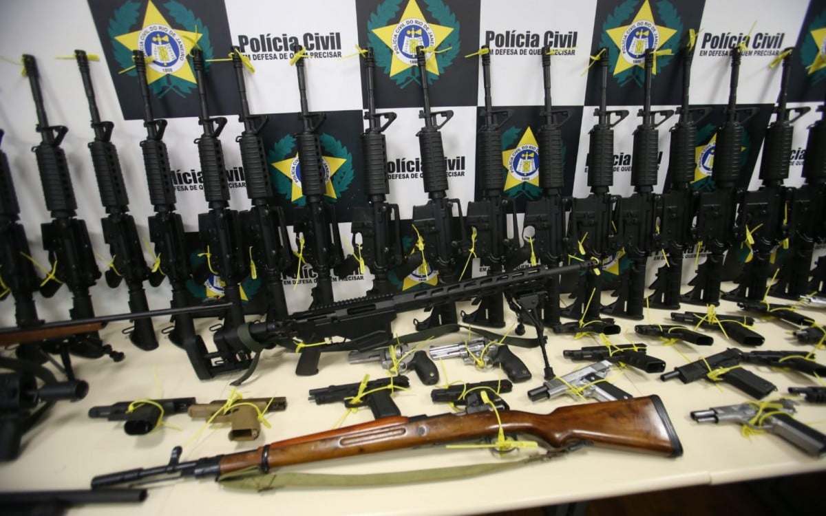 Polícia Civil apreende arsenal bélico dentro de uma casa na Zona Norte do Rio

 - Cleber Mendes/Agência O Dia