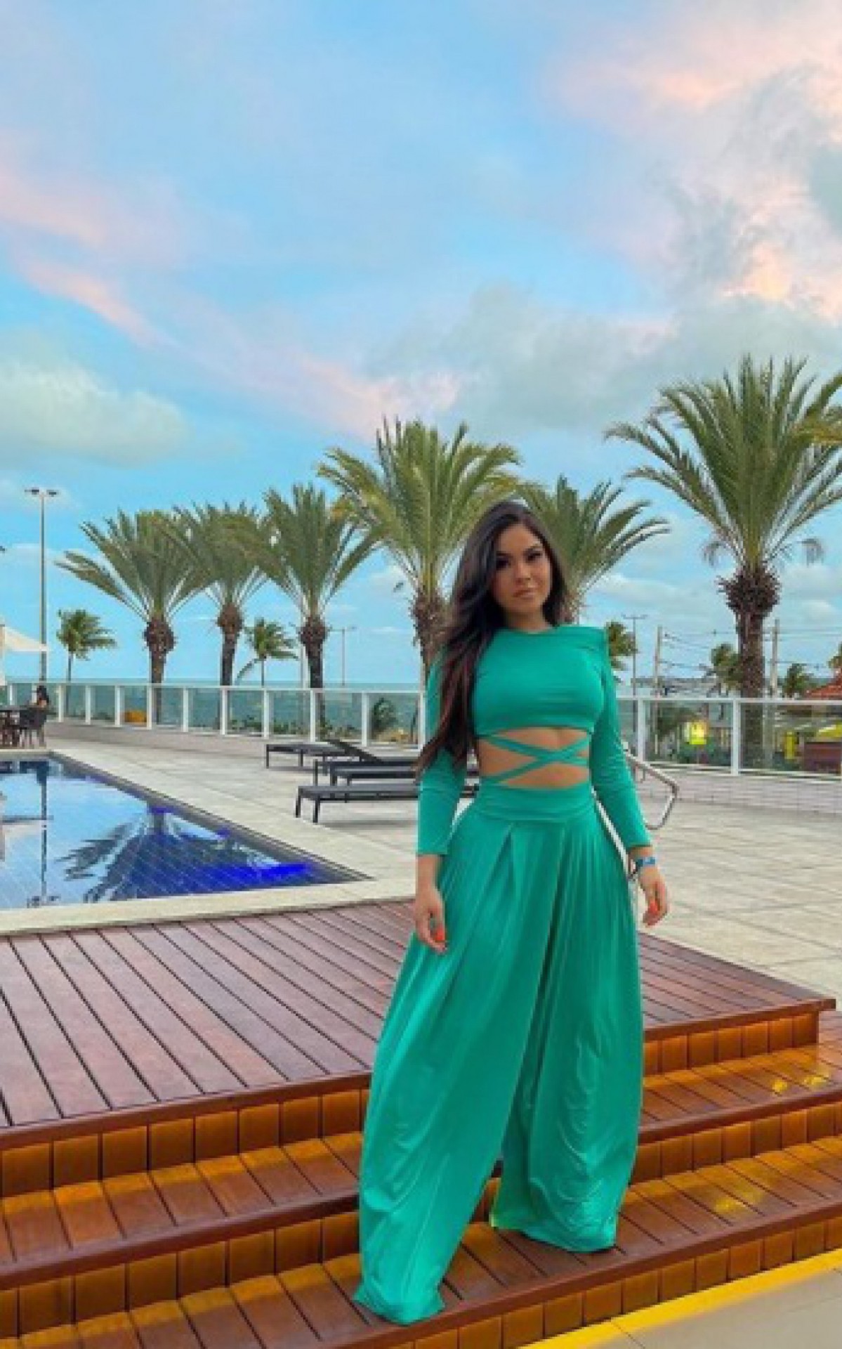 A influencer posta diversas fotos de viagens pelo Brasil 