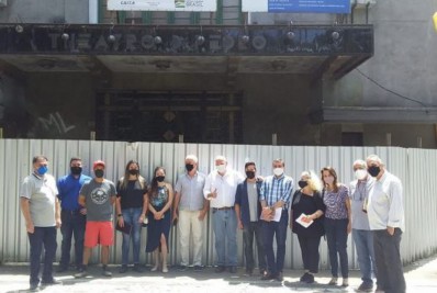 Após 3 anos e com apenas 25% de conclusão, obra do Theatro Dom Pedro será retomada