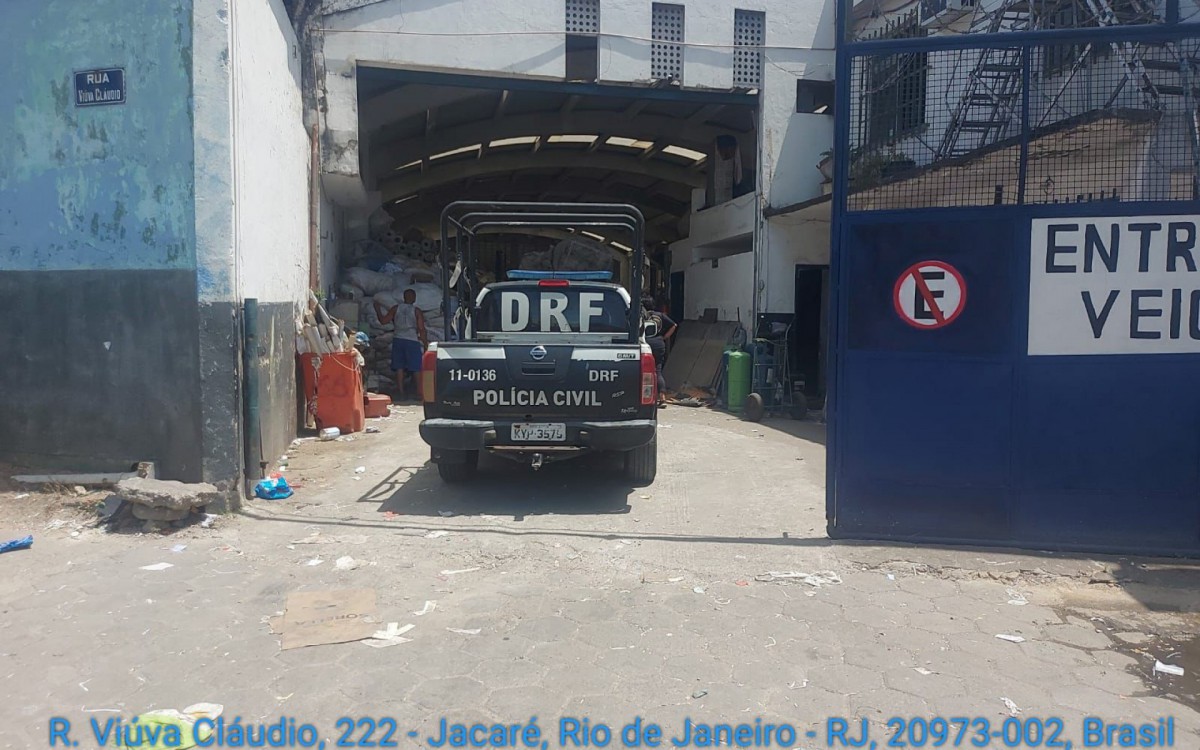 Material estava em ferros-velhos e distribuidoras no Jacarezinho