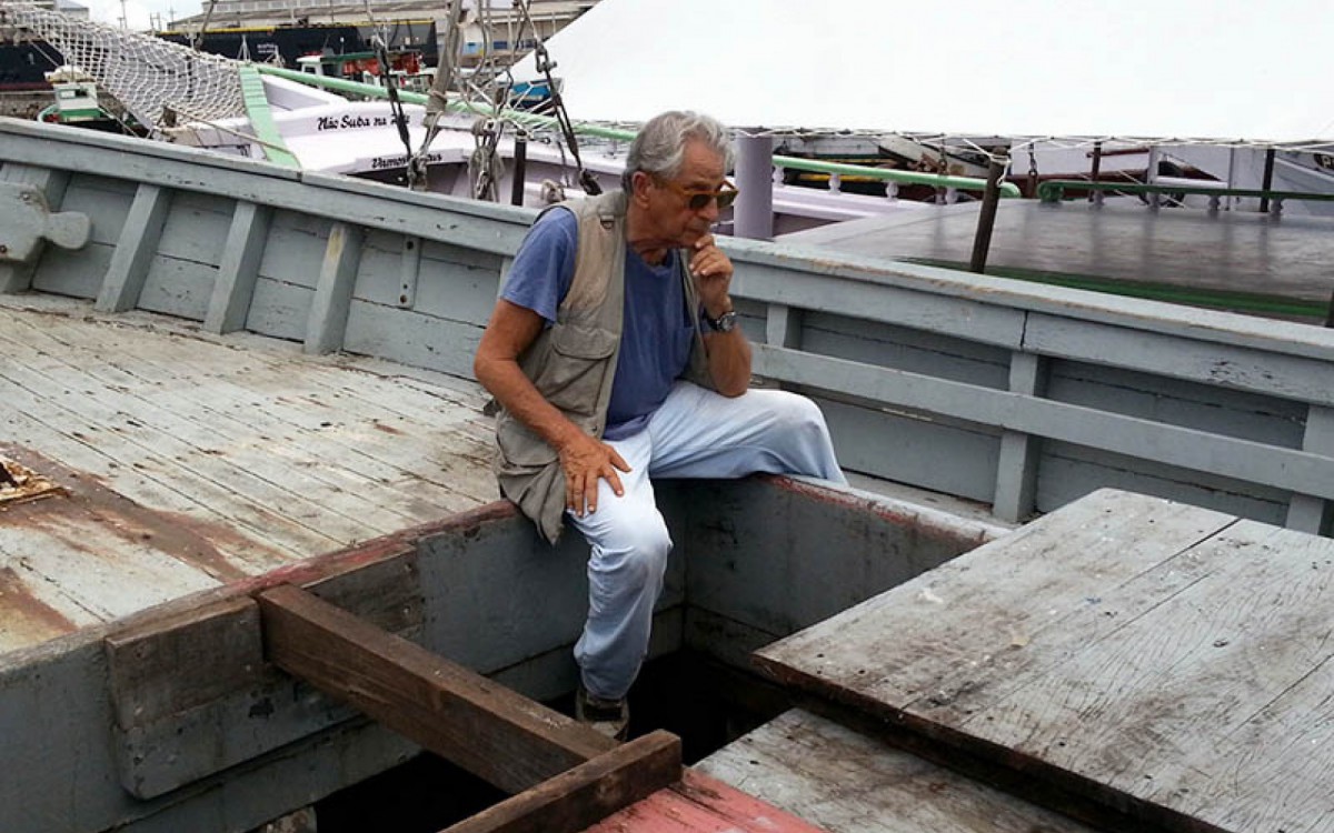 Em 2013, Fernndo Gabeira gravou um programa para a TV a cabo &agrave; bordo da Tenente Loretti