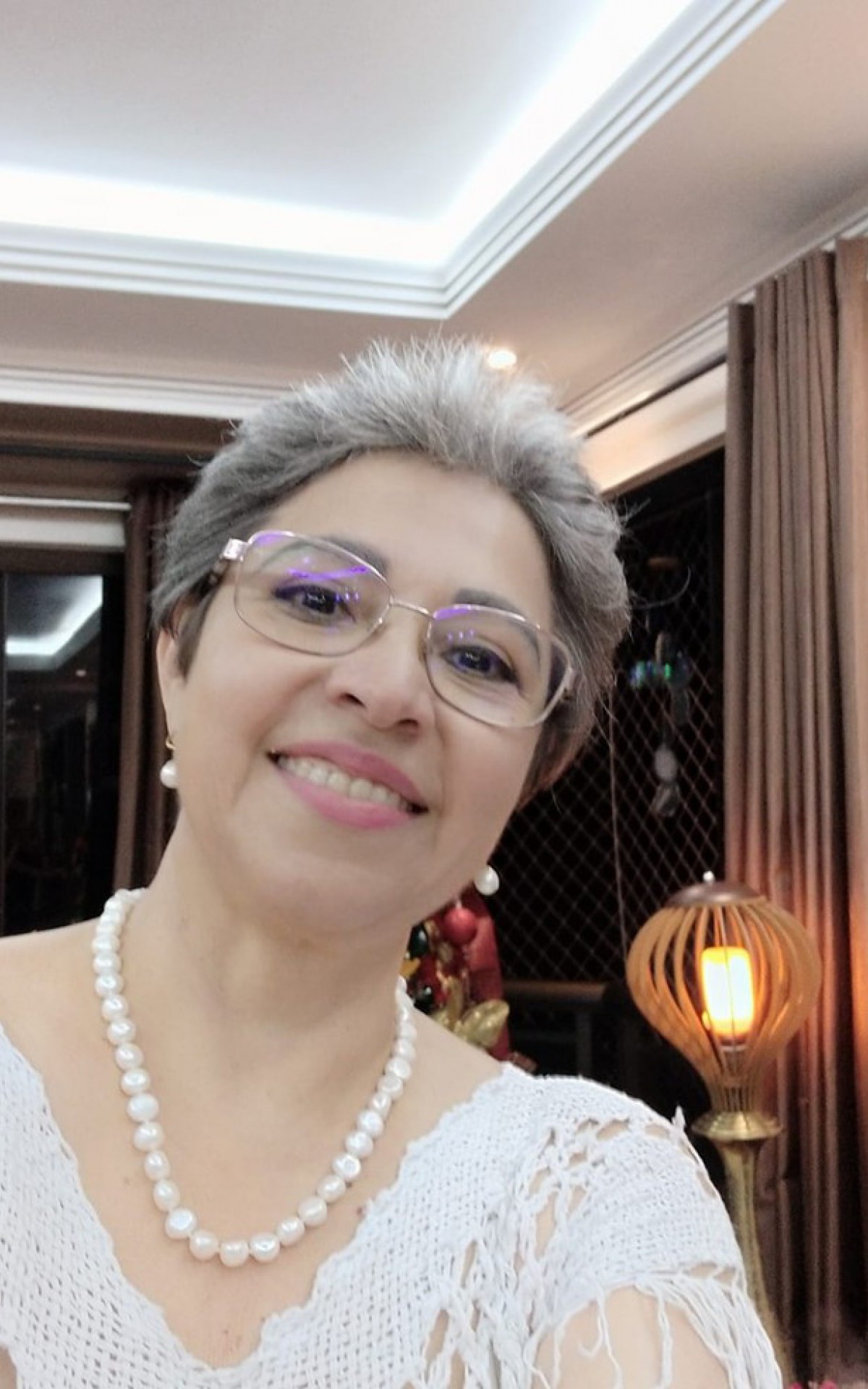 Selma Kuckelhaus deixou cargo de coordenadora do curso de Faculdade de Medicina da UnB ap&oacute;s cobran&ccedil;a do passaporte de vacina&ccedil;&atilde;o