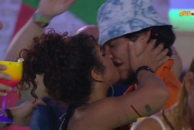 'BBB 22': 'Nunca pensei que ia levar uma roncada no ouvido', diz Maria sobre risada de Eliezer