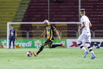 Voltaço enfrenta o Flamengo neste sábado, dia 29