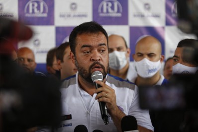 Governador do Rio diz que morte de congolês é 'barbárie' e promete rigor na investigação
