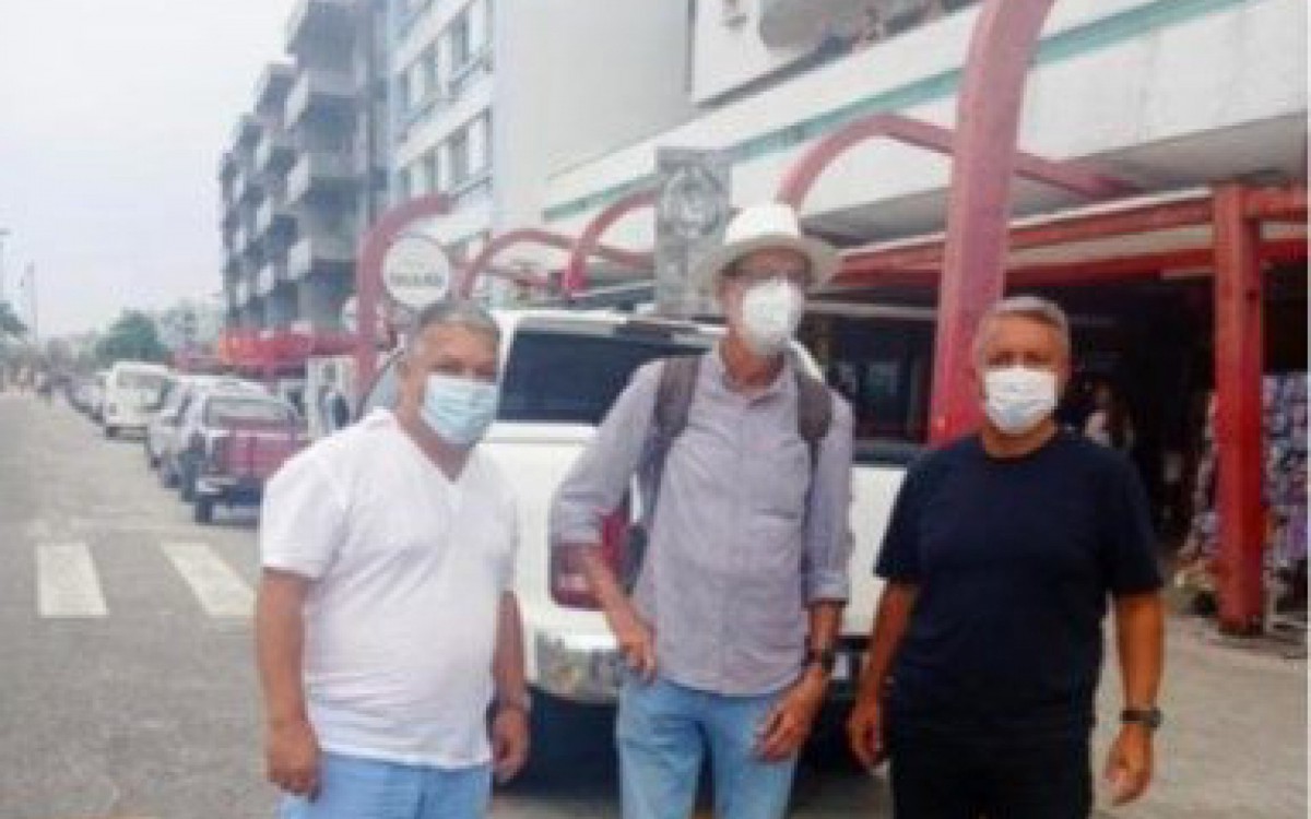 Ruy Fran&ccedil;a (dir) foi uma mudan&ccedil;a que vem dando certo. Na foto com Janio Mendes e o prefeito Bonif&aacute;cio 