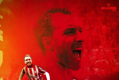 Eriksen é relacionado pelo Brentford e voltará a jogar após parada cardíaca