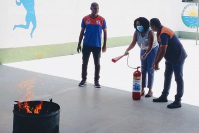 Defesa Civil de Mesquita realiza palestra sobre prevenção de incêndio e noções básicas de primeiros socorros