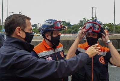 Doria determina plano emergencial para liberar via após desmoronamento ao lado de obra do metrô