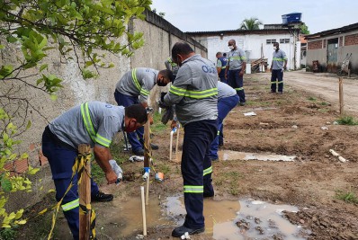 Águas do Rio promove capacitação profissional com colaboradores de Meriti