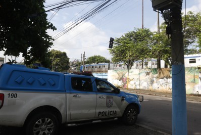 Bandido acaba morto depois de trocar tiros com policiais na Taquara 