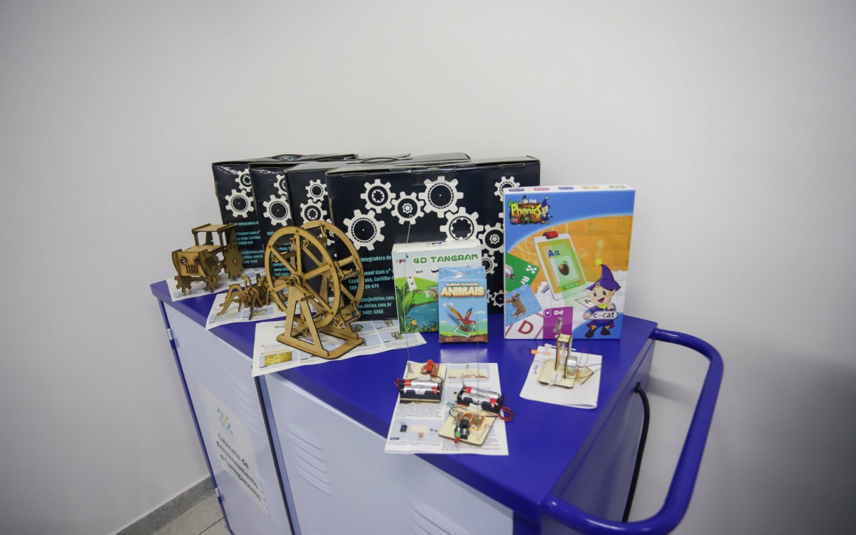 Unidade possui 11 salas de aula, biblioteca, laborat&oacute;rio de inform&aacute;tica, salas administrativas e quadra poliesportiva. 