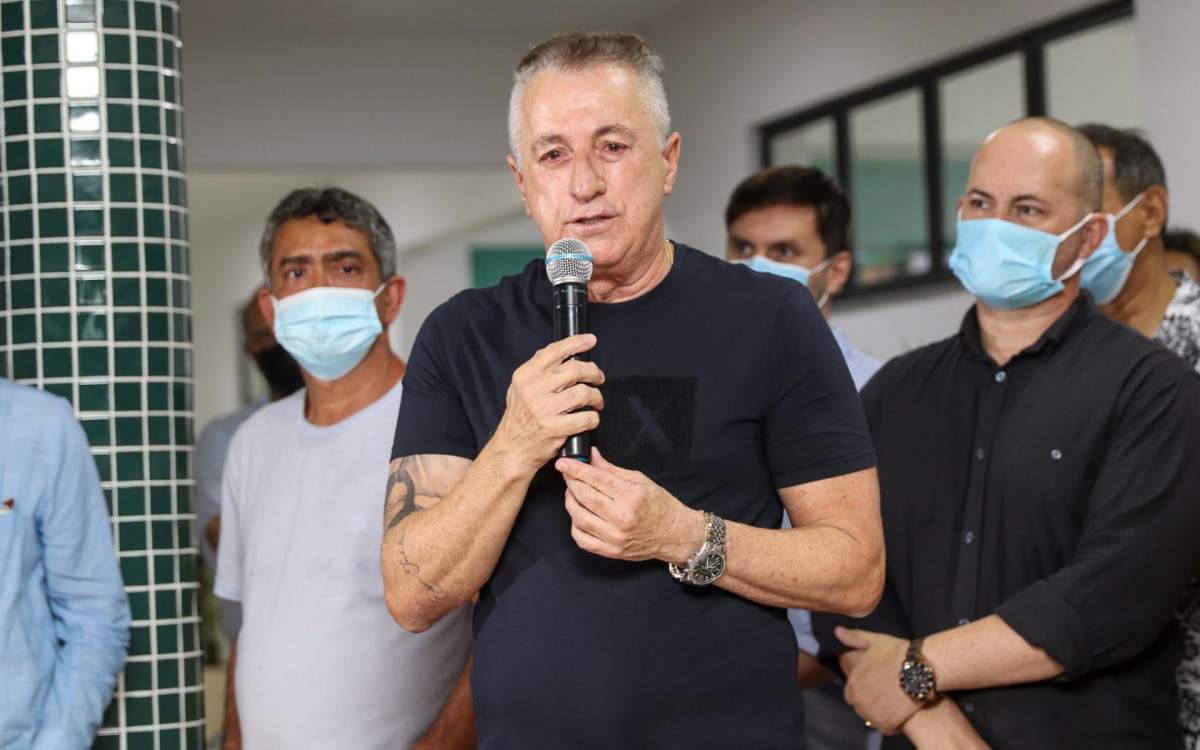 Escola Municipalizada Vereador Ivan da Silva Melo &eacute; inaugurada da Madressilva