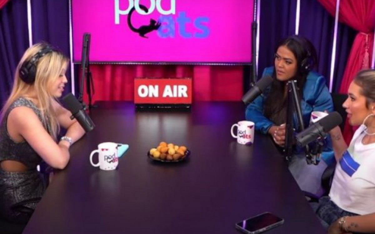 Melody e Camila Loures trocam farpas em podcast - Reprodução/Youtube