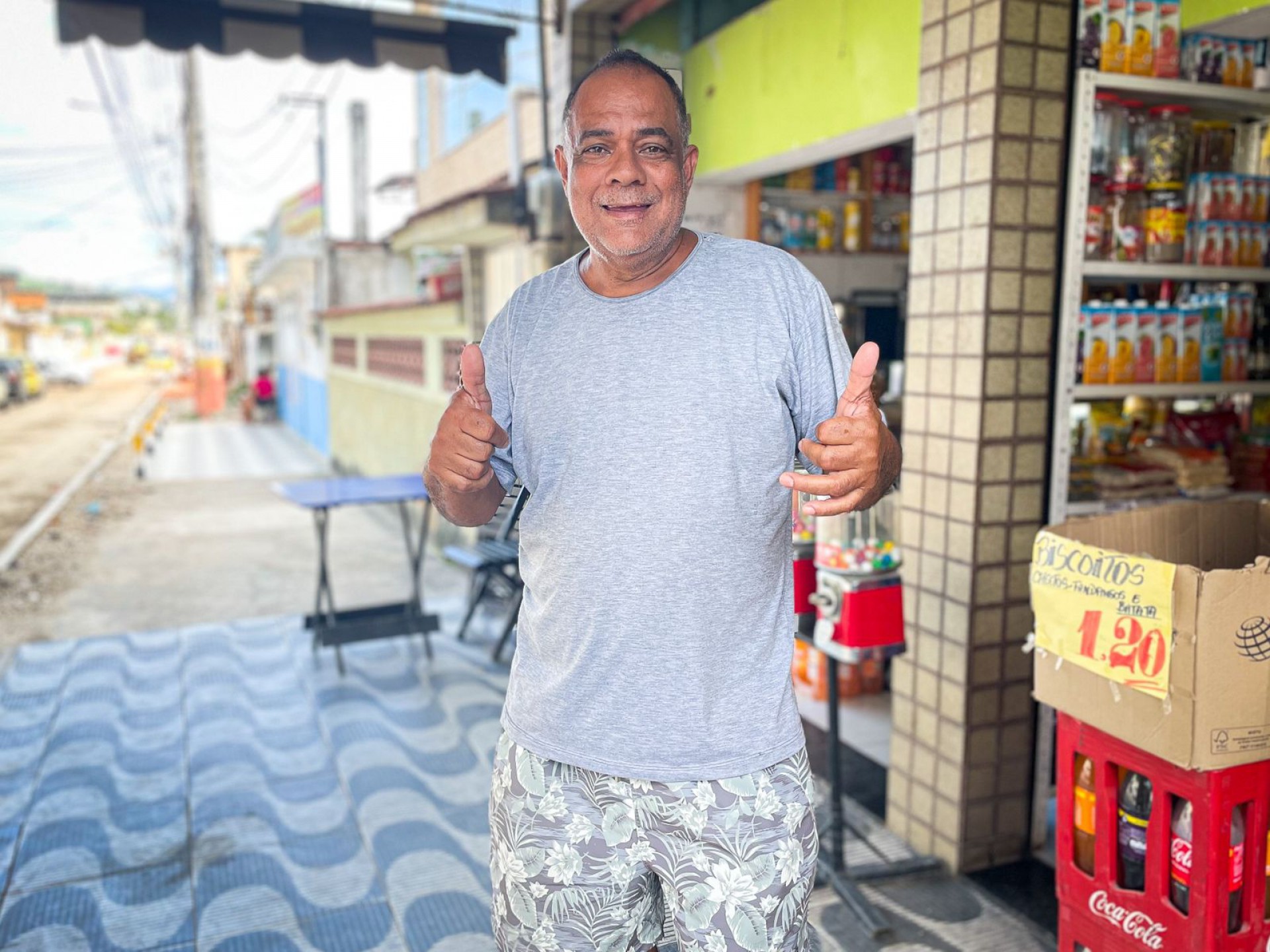 Comerciante Amarildo Peres destacou que as obras levar&aacute; melhorias e valorizar&aacute; o bairro - Rafael Barreto/PMBR