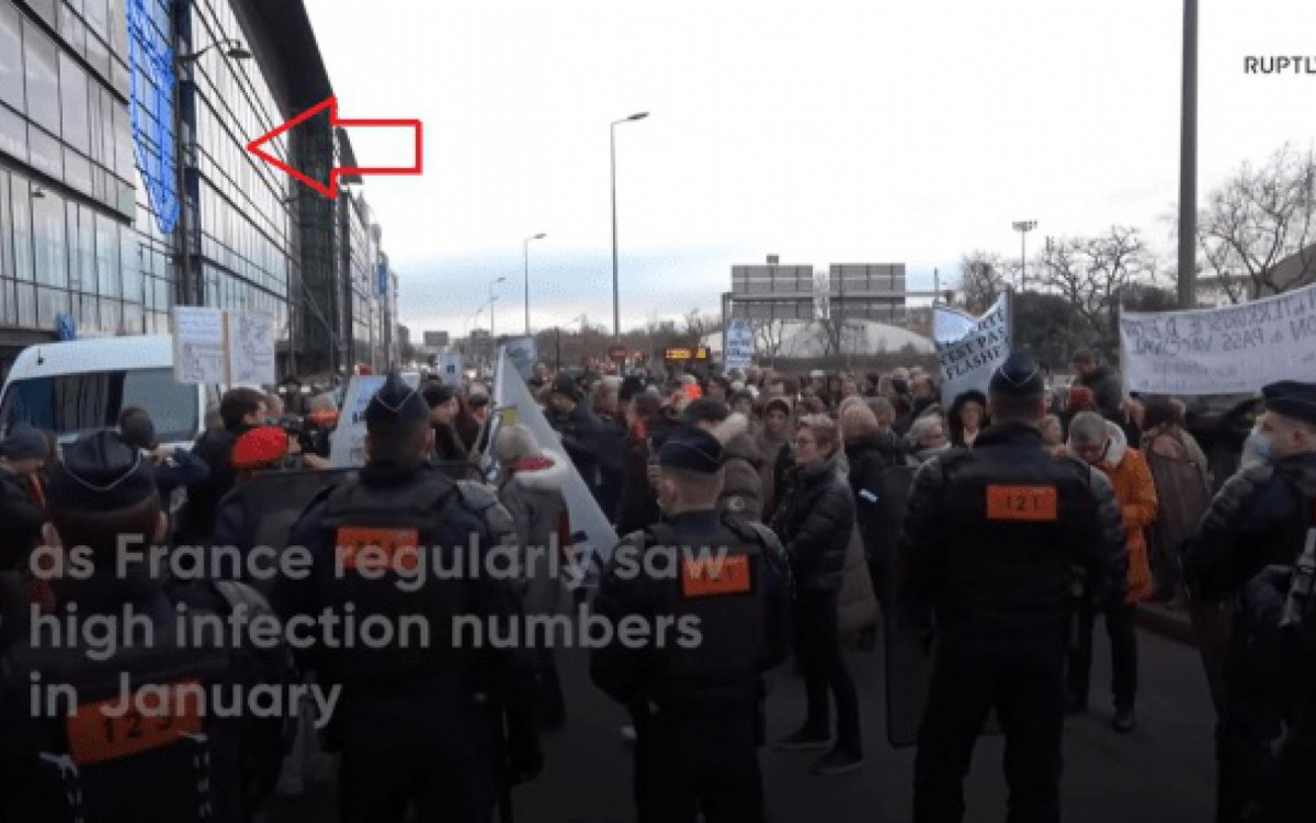Imagens de v&iacute;deo sobre manifesta&ccedil;&atilde;o em Paris coincidem com a cidade de Paris, de acordo com o local do protesto no Google Street View - Reprodu&ccedil;&atilde;o