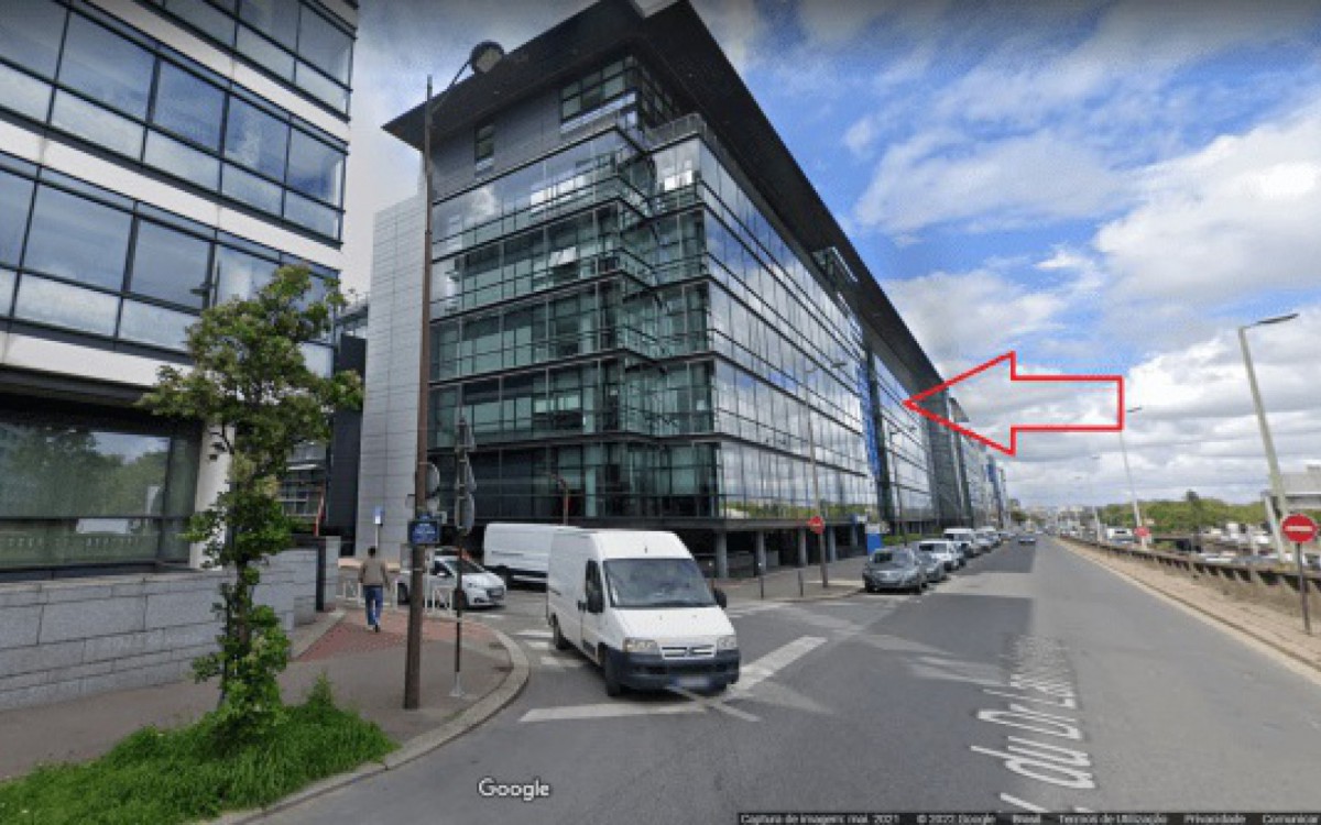 Imagens de v&Atilde;&shy;deo sobre manifesta&Atilde;&sect;&Atilde;&pound;o em Paris coincidem com a cidade de Paris, de acordo com o local do protesto no Google Street View - Reprodu&Atilde;&sect;&Atilde;&pound;o