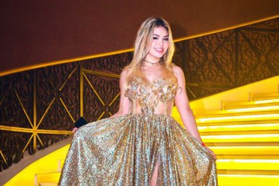 Melody completa 15 anos e promete festão de aniversário: 'Vai ser babado'