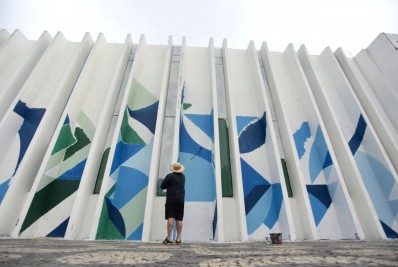 Biblioteca não tem só beleza interior