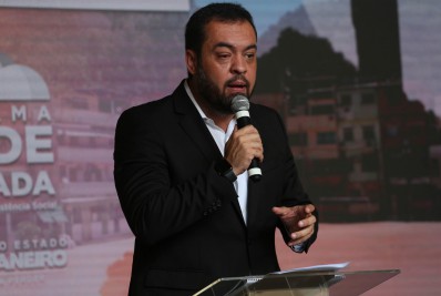 Desentendimentos entre adversários são comemorados pela pré-campanha de Cláudio Castro