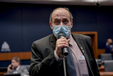 Eurico Jr. apresenta PL que reconhece atividade de alpinista industrial no estado