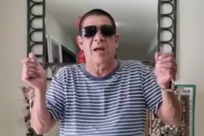 Zeca Pagodinho completa 63 anos e recebe carinho dos amigos famosos