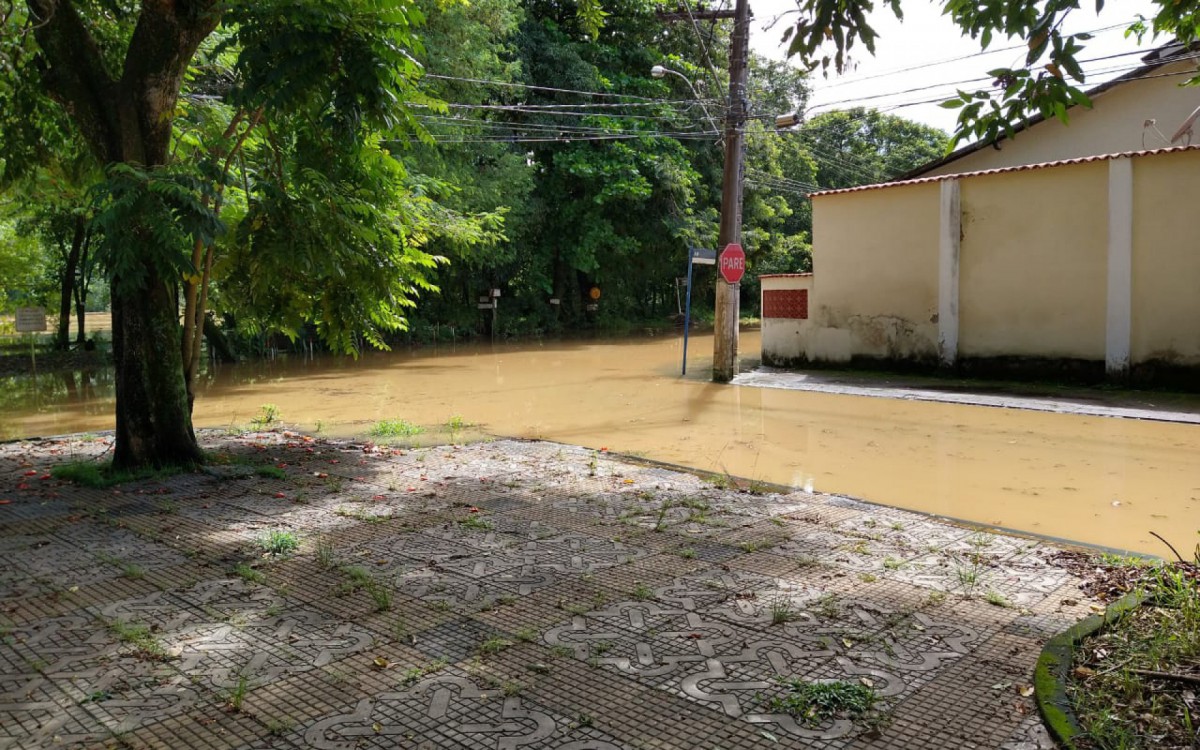 Rio Paraíba Do Sul Transborda Em Alguns Pontos De Volta Redonda Volta Redonda O Dia 6222