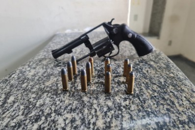 PM prende homem por porte ilegal de arma de fogo em Saquarema