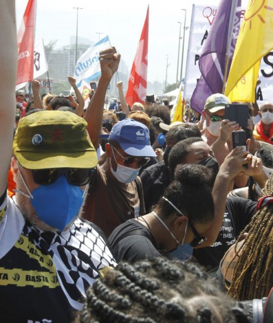 Manifestação na orla da praia da Barra da Tijuca pela morte de Moïse Kabagambe - Reginaldo Pimenta/Agência O Dia
