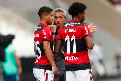 Paulo Sousa lamenta chances perdidas e admite queda de produção do Flamengo no segundo tempo