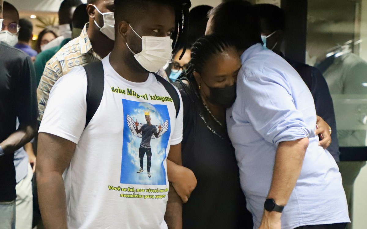 Fam&iacute;lia de Mo&iuml;se recebe concess&atilde;o para administrar quiosques envolvidos no crime at&eacute; 2030