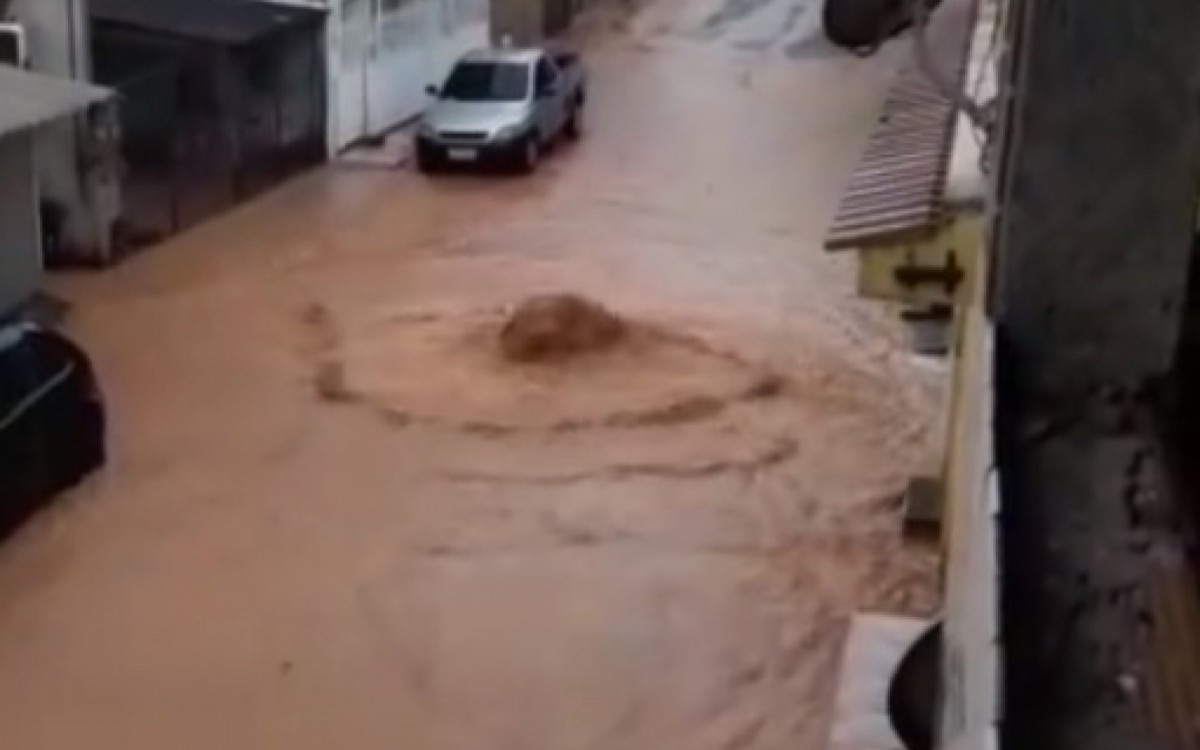 Forte chuva em VR na tarde desta segunda-feira, dia 07 - Reprodu&ccedil;&atilde;o/ Redes Sociais