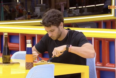 'BBB 22': Participantes escondem alimentos de Lucas: 'Ele come tudo ao mesmo tempo'