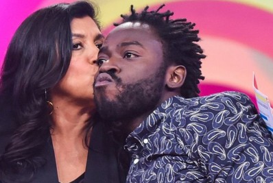 'BBB 22': Regina Casé faz campanha pela permanência de Douglas Silva no programa