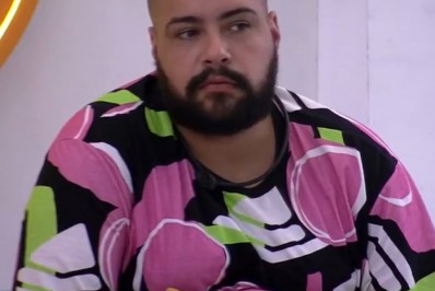 'BBB 22': Tiago Abravanel conta que gostava de fazer sexo oral em mulheres e crítica homens que não fazem