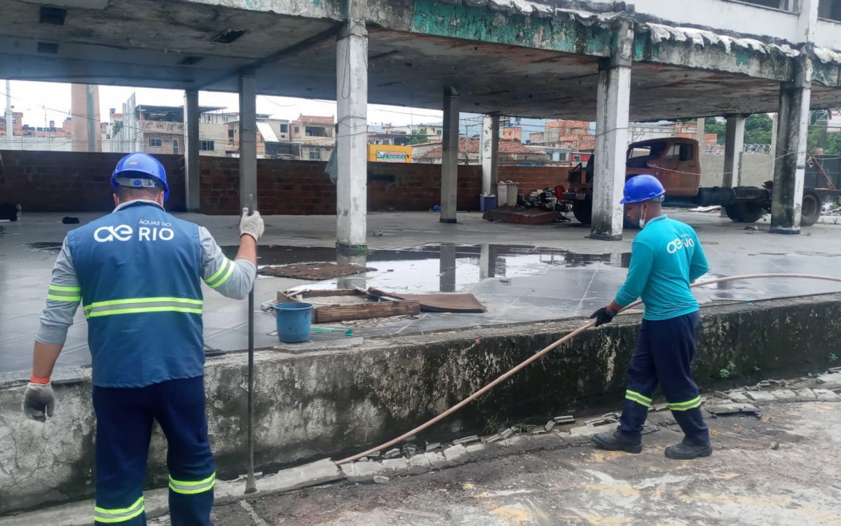 Ferro-velho clandestino funcionava no Caju, Zona Portu&aacute;ria do Rio