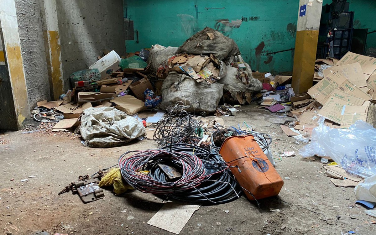 Im&oacute;vel foi interditado por apresentar risco estrutural