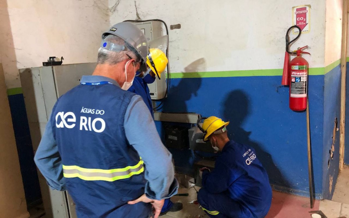 Diretor-executivo Marcello Dall'Ovo acompanhando a interven&ccedil;&atilde;o