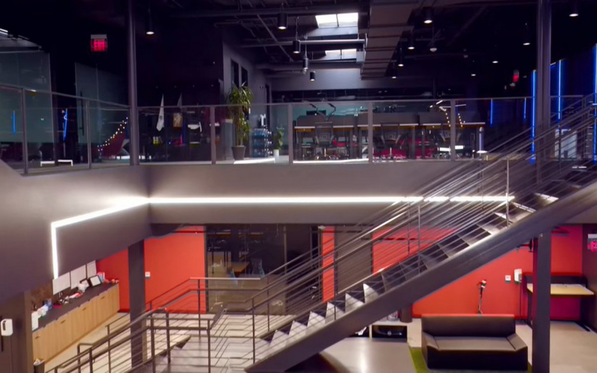 Vis&atilde;o do andar superior do CT da Team SoloMid