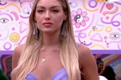 'BBB 22': Equipe de Bárbara pede desculpas após comentário de teor racista sobre Douglas