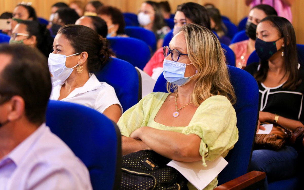 O debate contou com representantes da Educa&ccedil;&atilde;o, Sa&uacute;de e do Hospital Fluminense