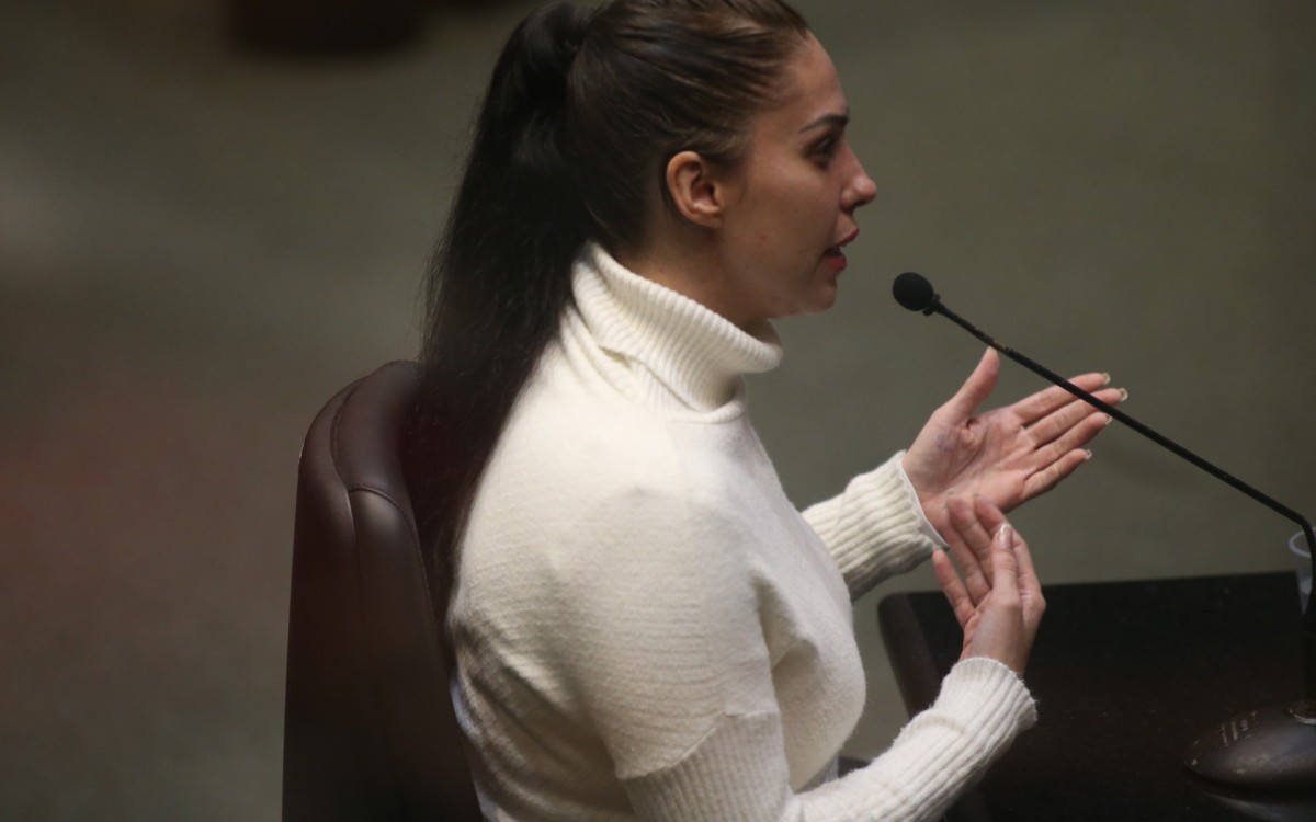 caso Henry Borel.
depoimento de Monique Medeiros, m&atilde;e de Henry Borel. 
Monique chora durante seu depoimento. 