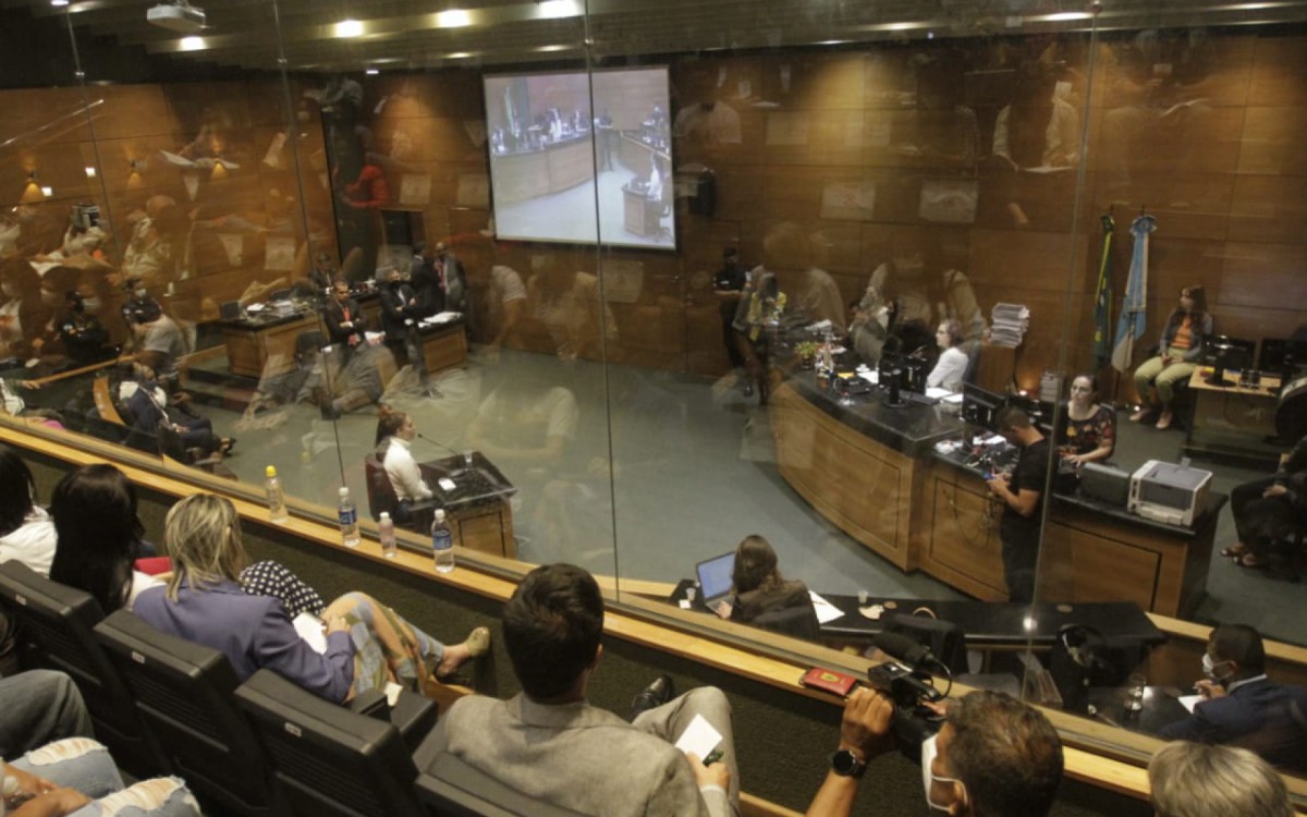 Monique responde a interrogatório durante audiência desta quarta - Marcos Porto / Agência O Dia