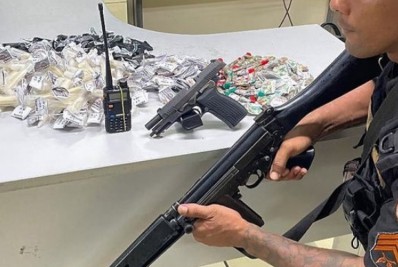 PM apreende pistola e drogas em ação com três bandidos presos em Belford Roxo