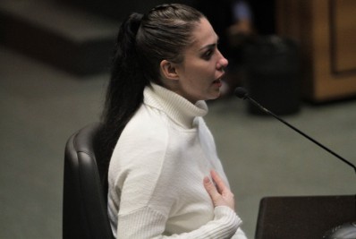 Monique Medeiros, mãe de Henry Borel, é encaminhada para presídio em Bangu