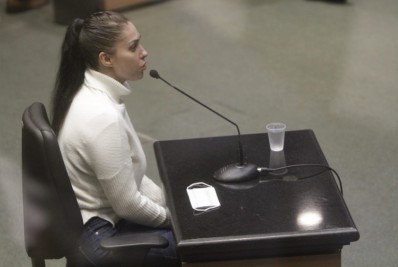 Caso Henry: Monique cita que foi treinada por advogado de Jairinho para mentir à polícia