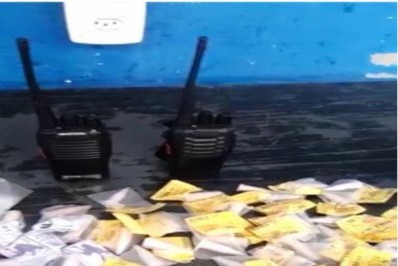 Troca de tiros termina com dois suspeitos presos e drogas apreendidas em Mesquita