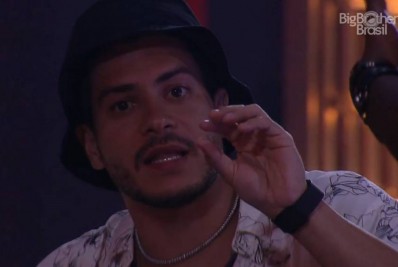 'BBB 22': Arthur Aguiar faz comentário machista sobre Natália Deodato